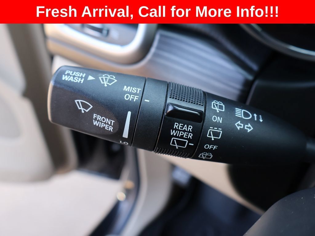 Used 2022 Jeep Grand Cherokee Laredo E w/ Security & Convenience Group AWD/4WD image 28