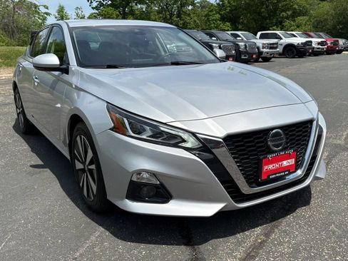 Used 2019 Nissan Altima 2.5 SV AWD/4WD image 13