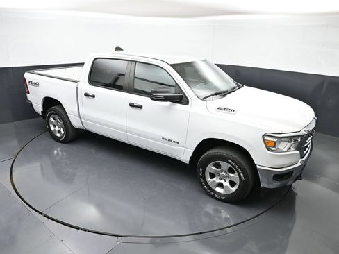 Used 2023 RAM 1500 Big Horn AWD/4WD image 42