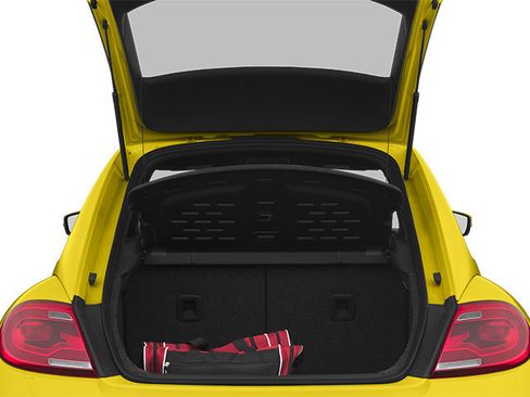 Used 2013 Volkswagen Beetle 2.5 Fender image 12