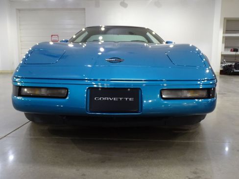 Used 1994 Chevrolet Corvette Coupe RWD image 24
