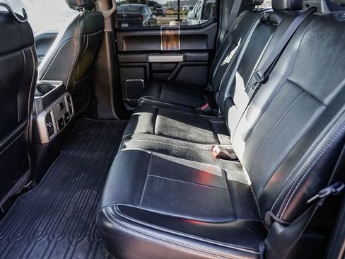Used 2019 Ford F150 Lariat w/ FX4 Off-Road Package AWD/4WD image 16