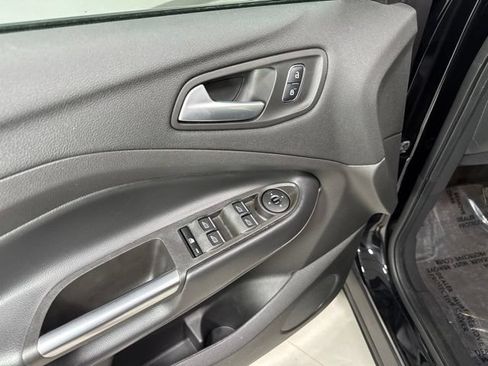 Used 2019 Ford Escape SE AWD/4WD image 11
