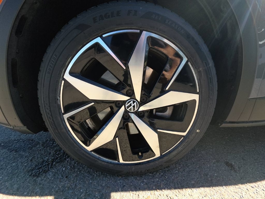 Certified 2023 Volkswagen ID.4 Pro S AWD/4WD image 22