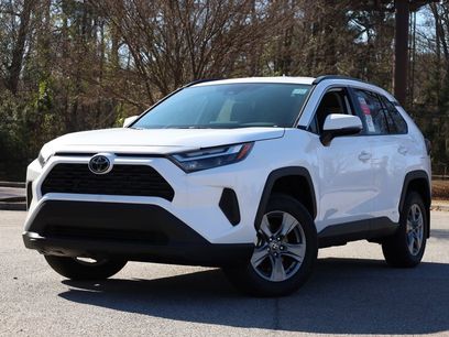 New 2025 Toyota RAV4 XLE