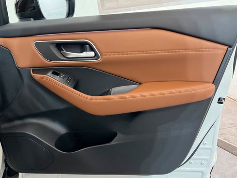 New 2026 Nissan Rogue Platinum w/ Platinum Premium Package image 23