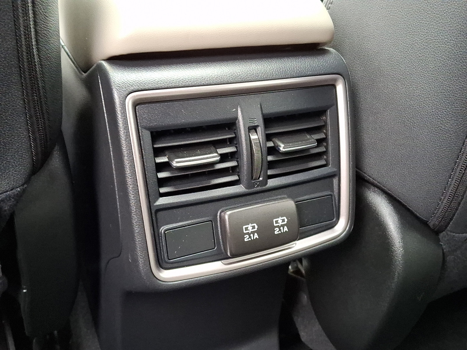 Certified 2024 Subaru Forester Premium AWD/4WD image 11
