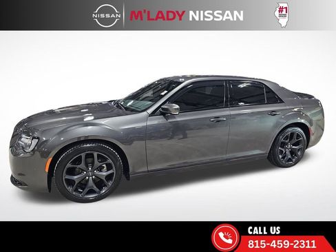 Used 2023 Chrysler 300 S w/ Safetytec Plus Group image 3