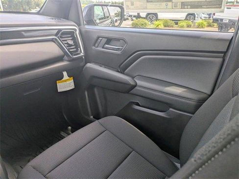 New 2025 GMC Canyon Elevation w/ Convenience Package image 21