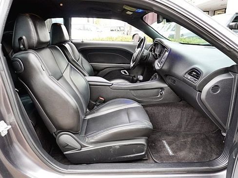 Used 2017 Dodge Challenger R/T Scat Pack image 13