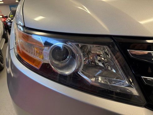 Used 2015 Honda Odyssey EX-L image 21