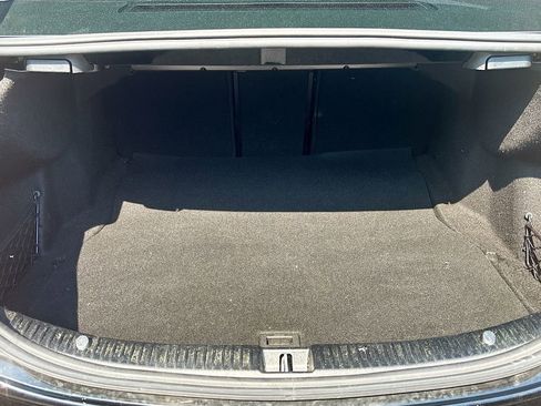 Used 2021 Mercedes-Benz C 300 Sedan image 10