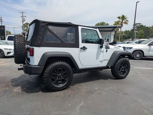 Used 2016 Jeep Wrangler Sport AWD/4WD image 5