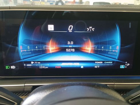 Used 2025 Mercedes-Benz GLS 63 AMG 4MATIC image 13