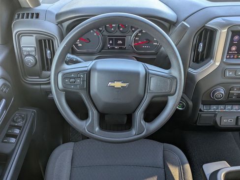 Used 2022 Chevrolet Silverado 1500 Custom RWD image 11