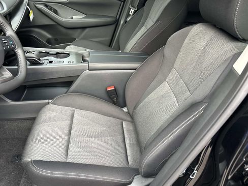 New 2026 Nissan Rogue SV FWD image 15