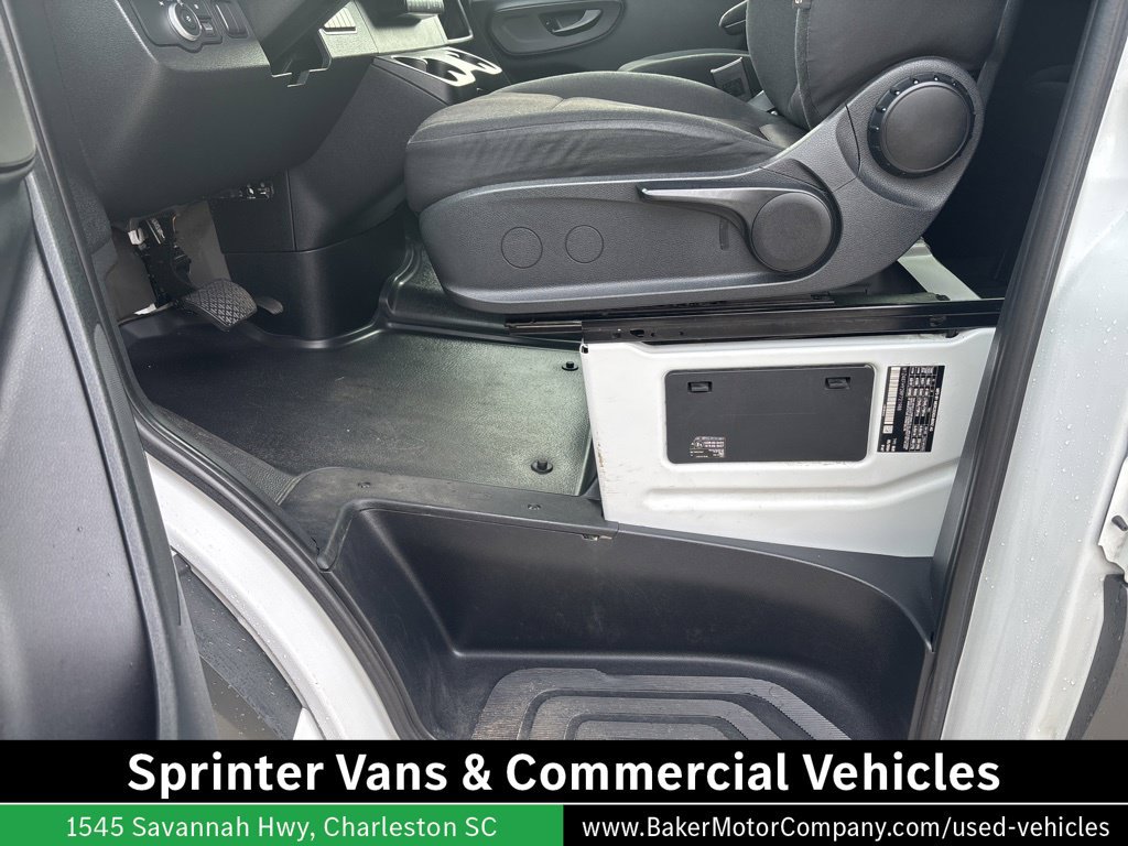 Used 2024 Mercedes-Benz Sprinter 2500 image 44