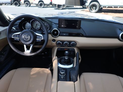 New 2026 MAZDA MX-5 Miata Grand Touring RWD image 7