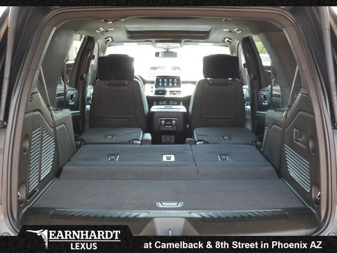 Used 2021 GMC Yukon SLT w/ SLT Luxury Plus Package AWD/4WD image 35