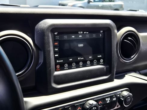 Used 2023 Jeep Wrangler Unlimited w/ Cold Weather Group AWD/4WD image 23