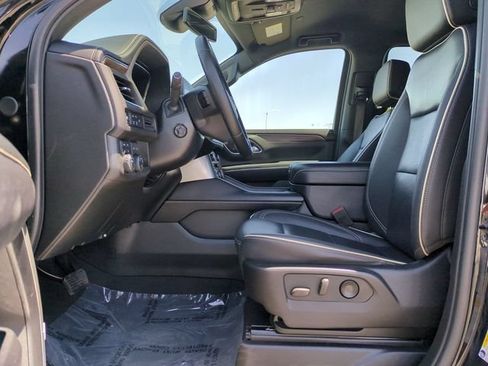 Used 2024 Chevrolet Tahoe Premier AWD/4WD image 22