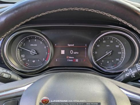 Used 2020 Buick Encore GX Essence w/ Advanced Technology Package image 15