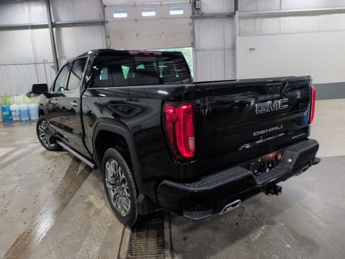 Used 2025 GMC Sierra 1500 Denali Ultimate AWD/4WD image 4
