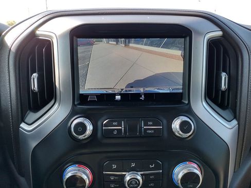 Used 2019 GMC Sierra 1500 SLT w/ SLT Premium Plus Package AWD/4WD image 4