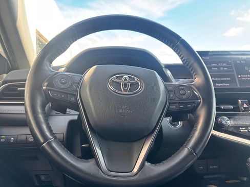 Used 2023 Toyota Camry SE w/ Cold Weather Package image 20