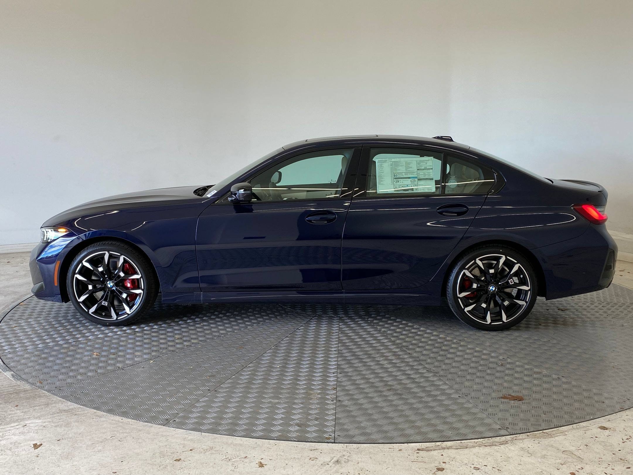Used 2026 BMW 330i xDrive Sedan w/ M Sport Package AWD/4WD image 2