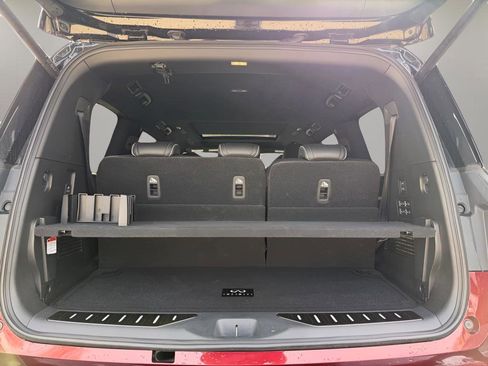 Used 2025 INFINITI QX80 Autograph image 9