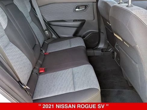 Used 2021 Nissan Rogue SV AWD/4WD image 34