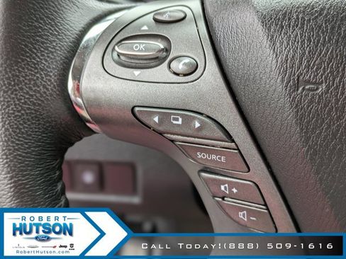 Used 2020 Nissan Murano SV image 19