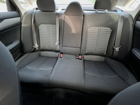 Used 2025 Kia K5 LXS image 39