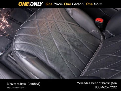Used 2023 Mercedes-Benz EQS 580 4MATIC SUV w/ Exclusive Trim Package image 17