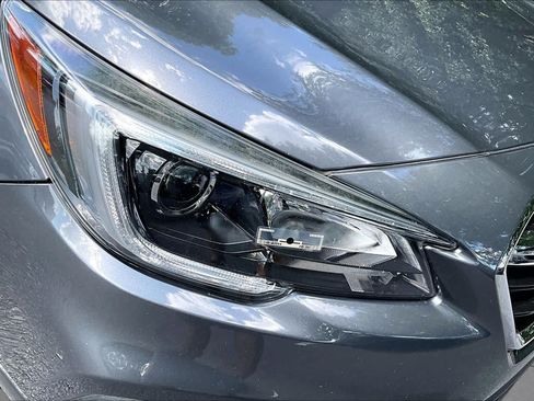 Used 2018 Subaru Outback 2.5i Premium AWD/4WD image 28
