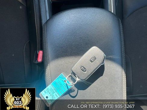 Used 2021 Kia K5 GT-Line w/ GT-Line FWD Premium Package image 20