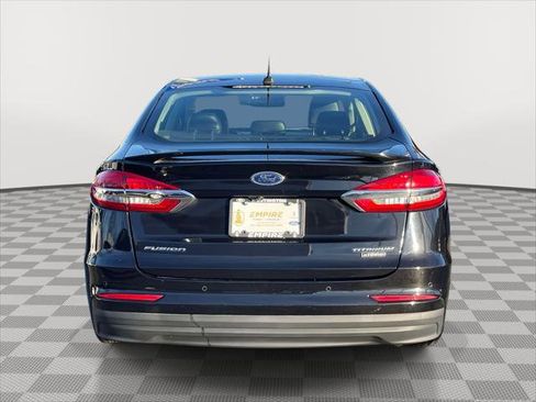 Used 2020 Ford Fusion Energi Titanium image 6