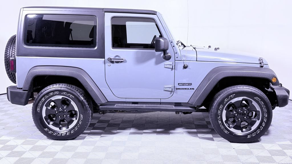 Used 2014 Jeep Wrangler Sport AWD/4WD image 2