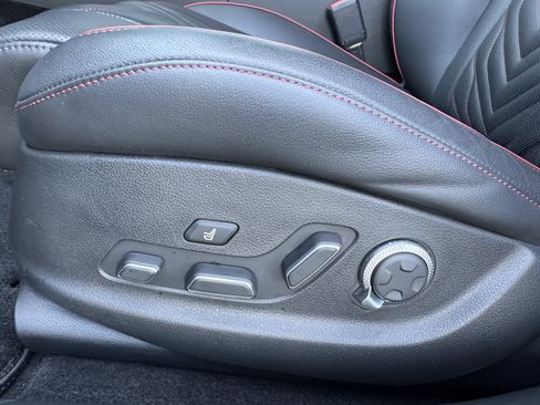 Used 2025 Genesis G80 3.5T Sport AWD/4WD image 26