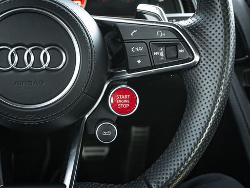 Used 2017 Audi R8 V10 plus image 22