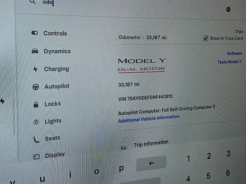 Used 2022 Tesla Model Y Performance image 17