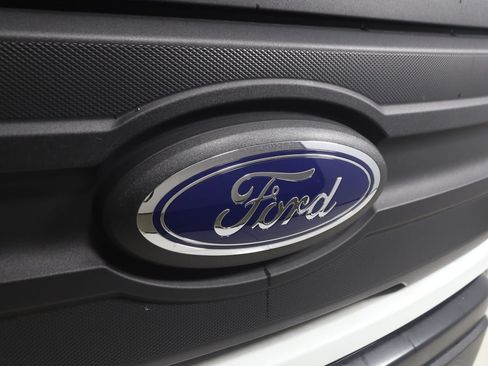 Used 2023 Ford F150 Lightning Pro AWD/4WD image 16