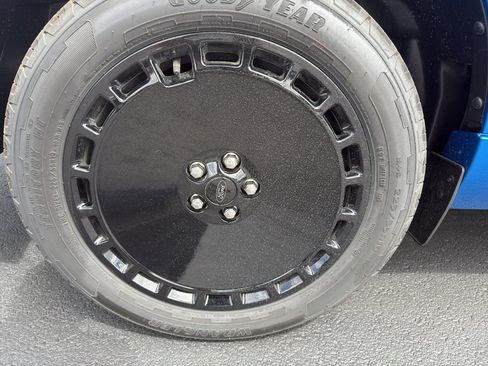 New 2025 Ford Maverick Lobo image 34