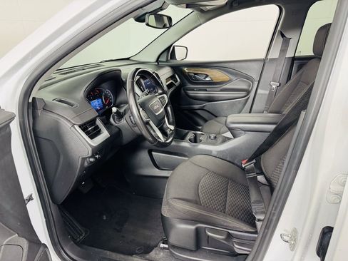 Used 2020 GMC Terrain SLE image 4