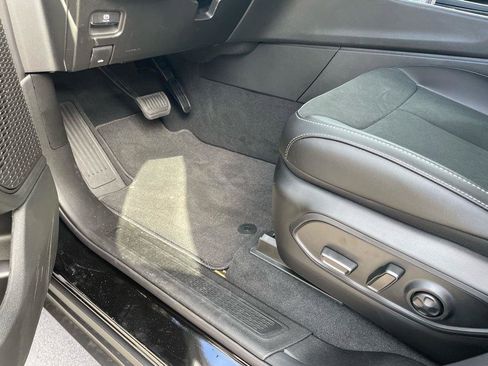 New 2025 Jeep Grand Cherokee Altitude image 29