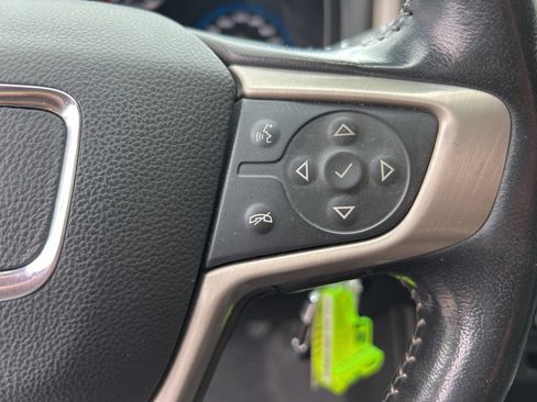 Used 2022 GMC Canyon Denali AWD/4WD image 14