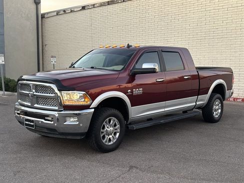 Used 2018 RAM 2500 Laramie w/ Convenience Group image 7