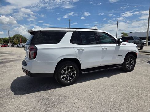 Used 2024 Chevrolet Tahoe Z71 w/ Luxury Package AWD/4WD image 15