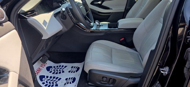 Used 2024 Land Rover Range Rover Evoque S AWD/4WD image 10